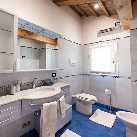 Del Grappa Oda ve Kahvaltı Rosà