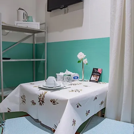 住宿加早餐酒店 罗莎德尔格拉帕住宿加早餐旅馆